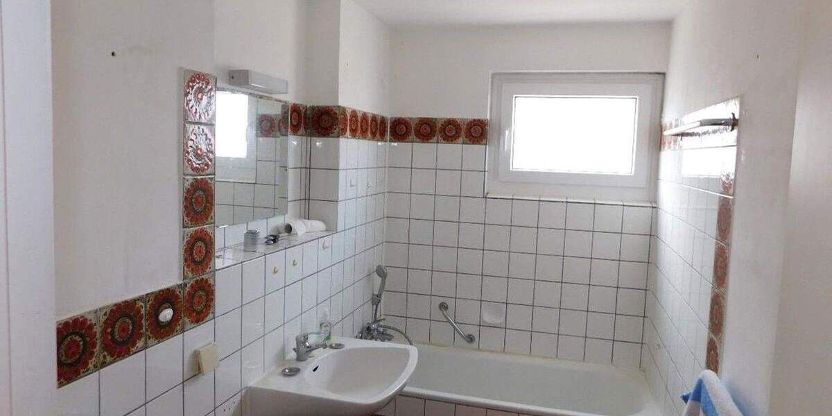 Etagenwohnung Dossenheim - 3 Zimmer, 75 m&sup2;, 300.000&euro; | Angebot:25716364