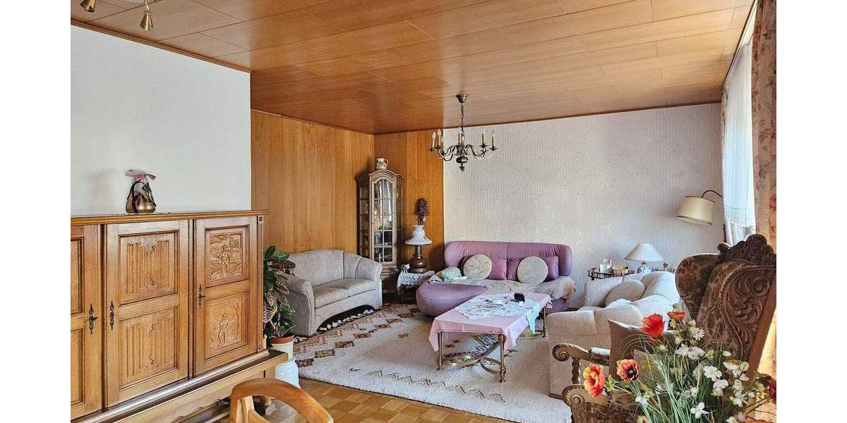 Mehrfamilienhaus, Wohnhaus Wiesloch - 4 Zimmer, 135 m&sup2;, 370.000&euro; | Angebot:25357066