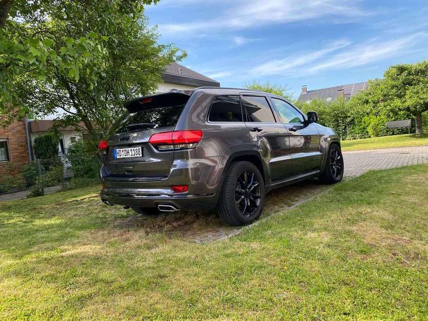 Grand Cherokee