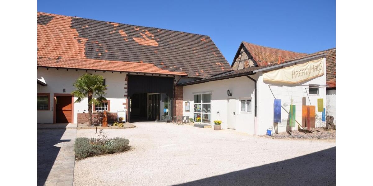 Dachgeschoßwohnung Böhl-Iggelheim Iggelheim - 3 Zimmer, 102 m&sup2;, 1.100&euro; | Angebot:26134679