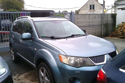 Mitsubishi Outlander 283.765 km 2.222 &euro; Mannheim 68309