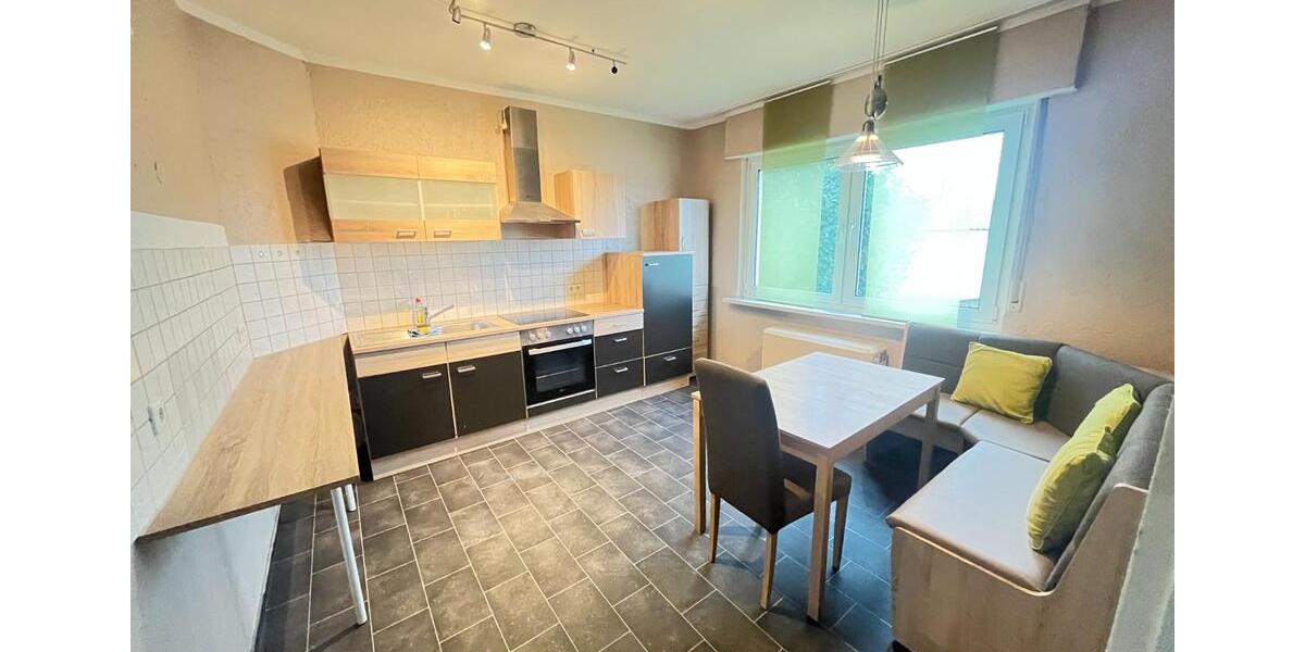 Helle 2-Zimmer-Wohnung (70 m²) mit Balkon & Einbauküche in Brühl 2 zimmer