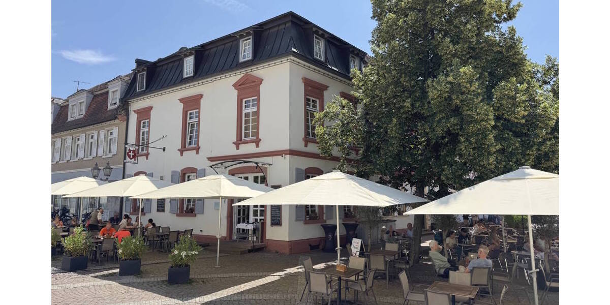 Historisches Gebäude - geschichtsträchtiger Ort: Wohn-Geschäftshaus im Schatten der Königshalle! 1 zimmer