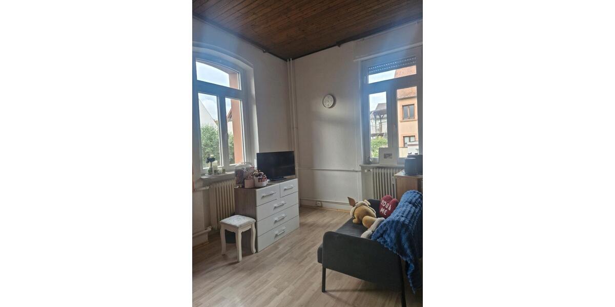 Hochparterre Lingenfeld - 1 Zimmer, 35 m&sup2;, 495&euro; | Angebot:26459288