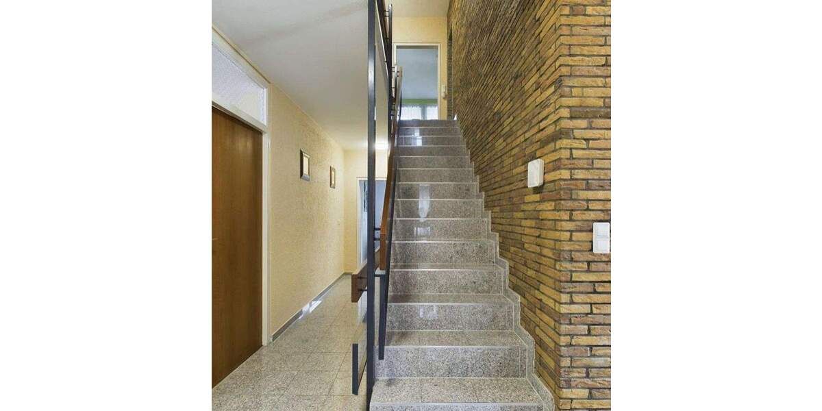 Doppelhaushälfte Ludwigshafen Oppau - 7 Zimmer, 186 m&sup2;, 560.000&euro; | Angebot:25752865