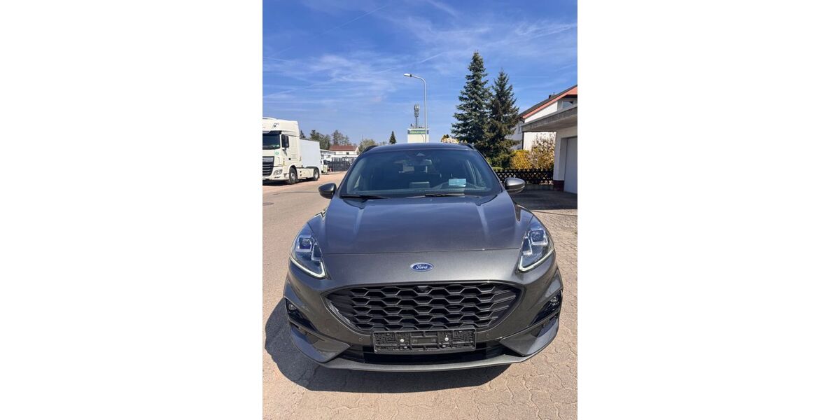 Ford Kuga 175.000 km 16.900 &euro; Hassloch 67454