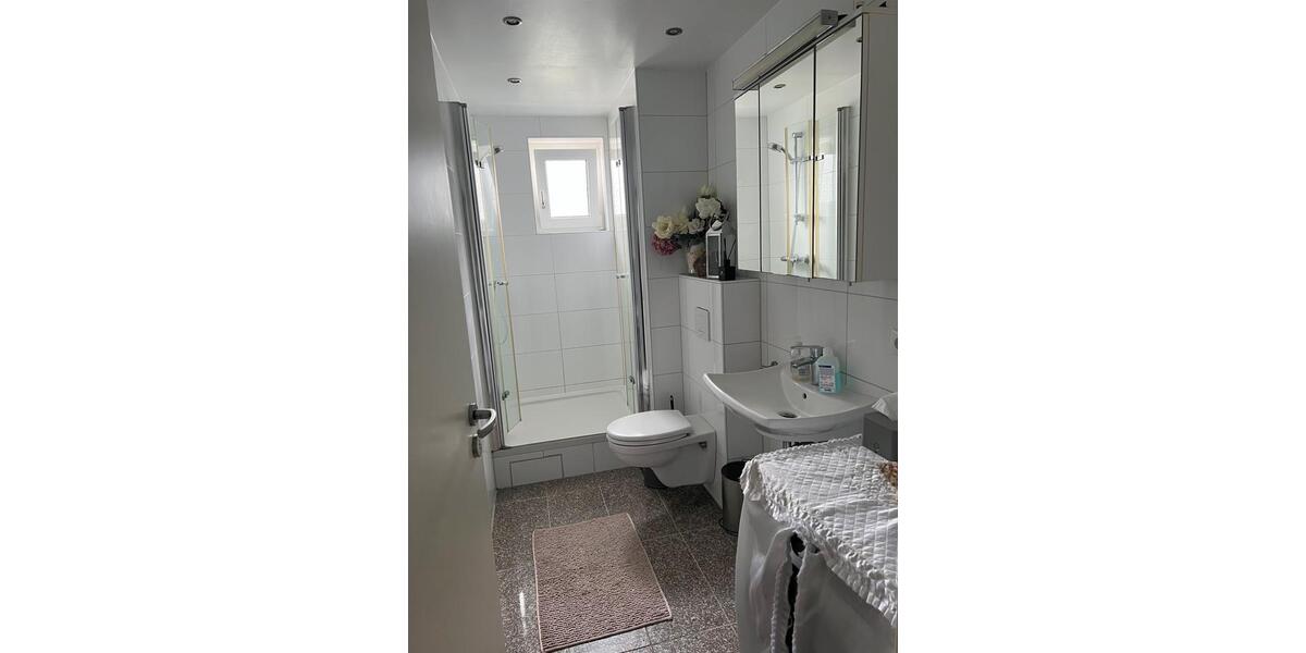 Etagenwohnung Weinheim - 4 Zimmer, 85 m&sup2;, 379.000&euro; | Angebot:23728168