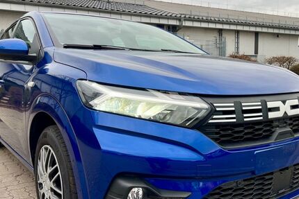 Dacia Sandero 7.000 km 15.500 &euro; Eppelheim 69214