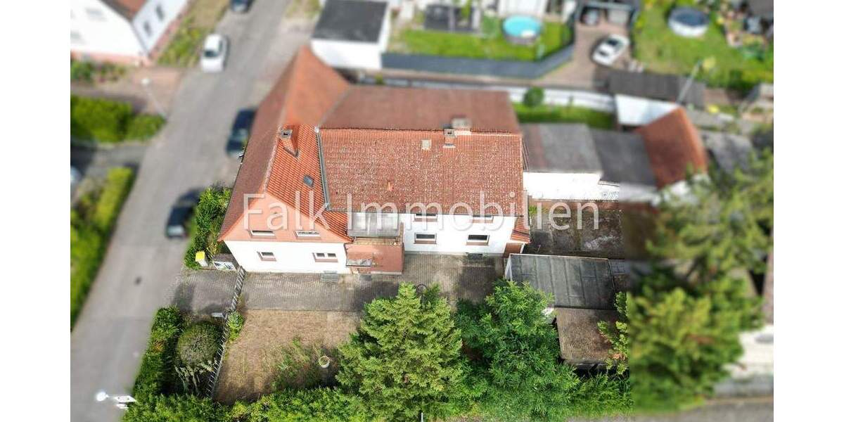 Einfamilienhaus Mannheim Rheinau - 7 Zimmer, 138 m&sup2;, 339.000&euro; | Angebot:25265673