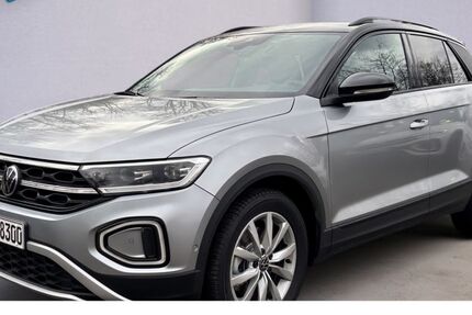 VW T-Roc 6.103 km 48.114 &euro; Walldorf 69190