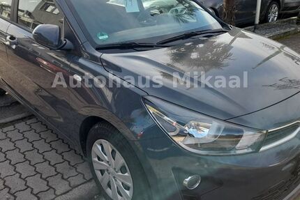 Kia Rio 6.090 km 14.499 &euro; Ketsch 68775