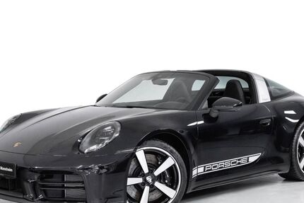 Porsche 992 9.500 km 184.900 &euro; Mannheim 68229