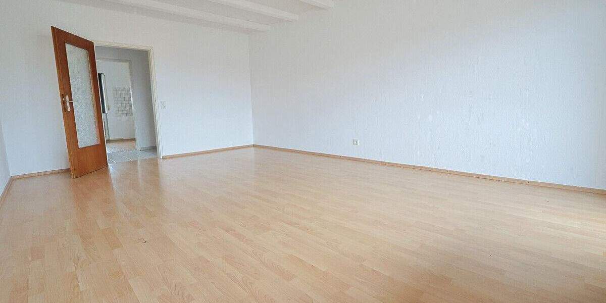 Etagenwohnung Schwetzingen - 3 Zimmer, 70 m&sup2;, 850&euro; | Angebot:25108294