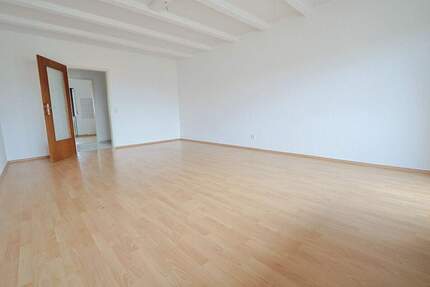 Wohnung Schwetzingen - 3 Zimmer, 70 m&sup2;, 850&euro; | Angebot:25108294