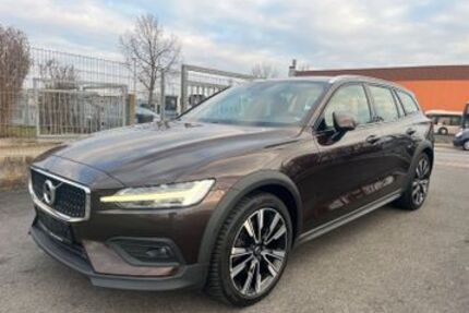 Volvo V60 Cross Country 175.000 km 22.600 &euro; Heidelberg 69123