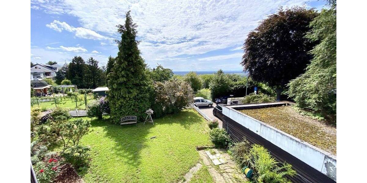 Gepflegtes 4-Parteienhaus mit Eigennutzungspotenzial auf dem Heidelberger Boxberg zimmer