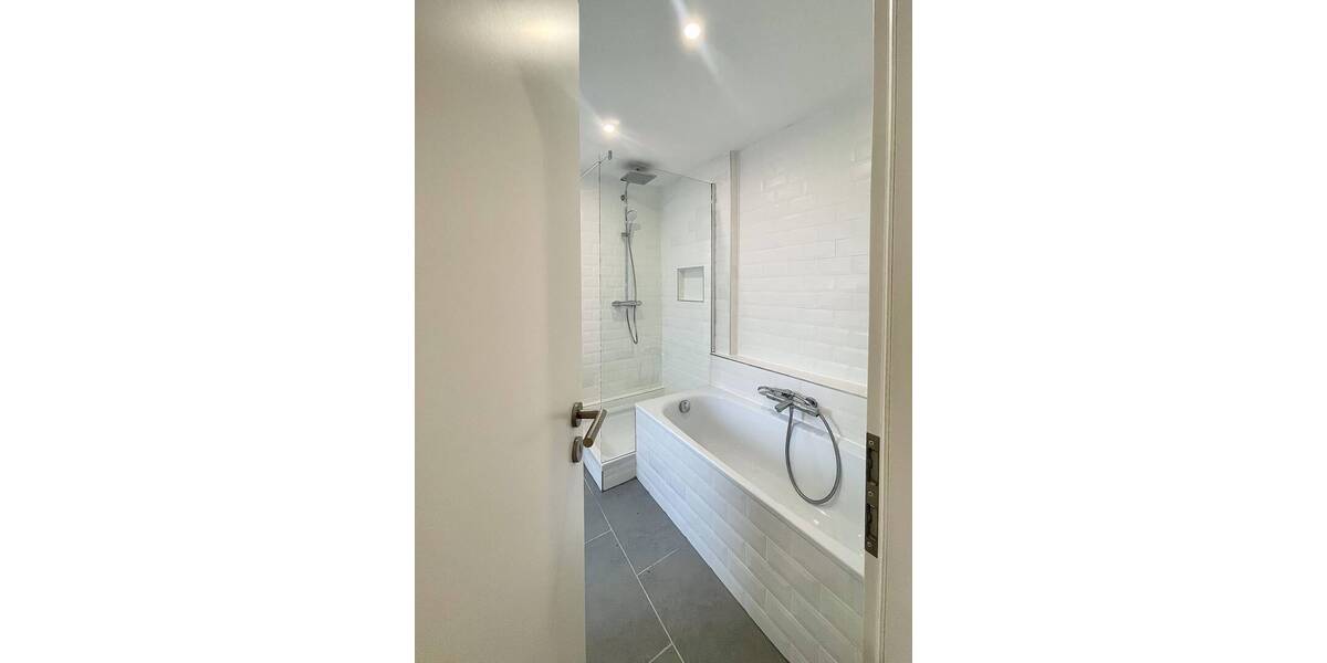 Doppelhaushälfte Mannheim Gartenstadt - 6 Zimmer, 152 m&sup2;, 1.885&euro; | Angebot:26092845