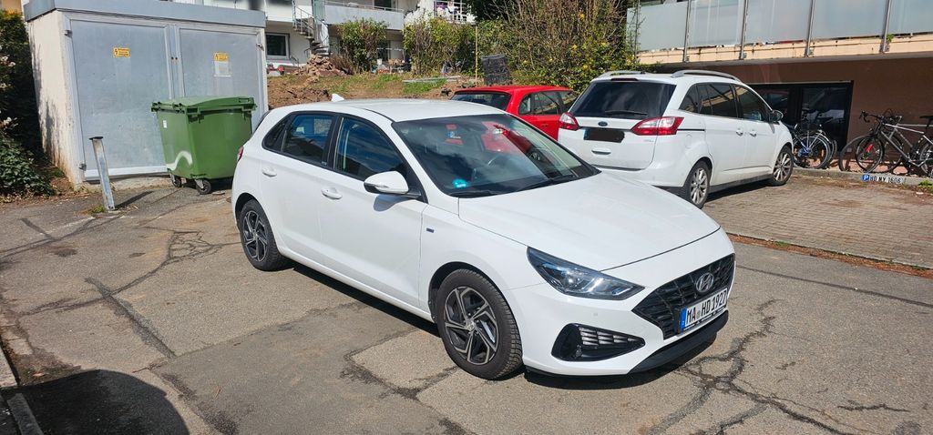 Hyundai i30 76.773 km 13.900 &euro; Dossenheim 69221