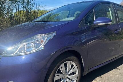 Peugeot 208 83.500 km 4.650 &euro; Mannheim 68199