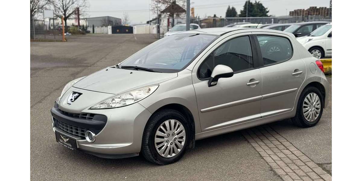Peugeot 207 92.000 km 2.999 &euro; Frankenthal 67227