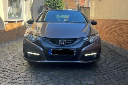 Honda Civic 116.200 km 9.999 &euro; Worms 67549