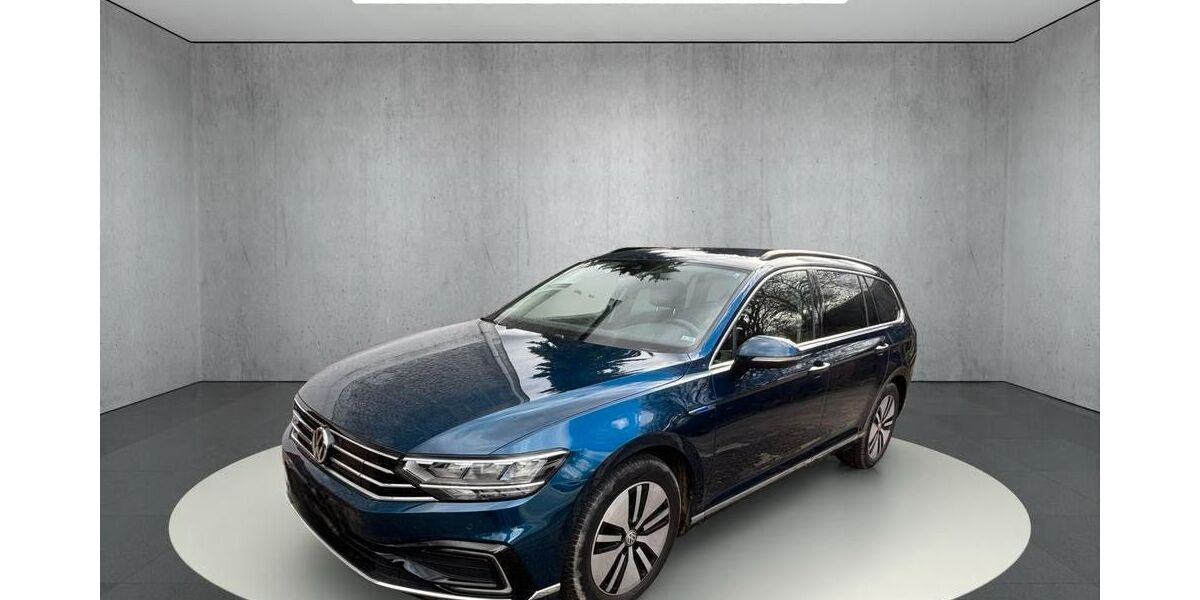 VW Passat Variant 71.254 km 17.600 &euro; Weingarten 67366