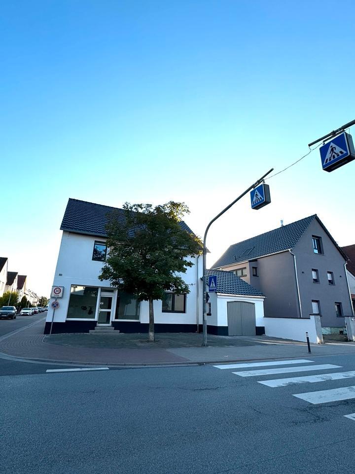 Wohn- und Geschäftshaus in zentraler Lage