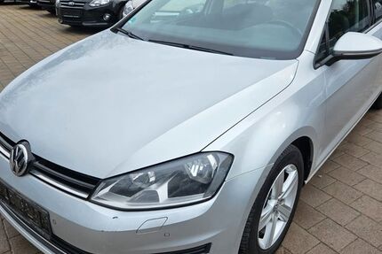 VW Golf 97.366 km 7.450 &euro; Lachen-Speyerdorf 67435