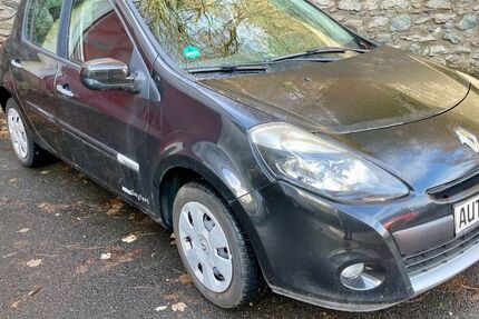 Renault Clio 155.000 km 3.200 &euro; Lautertal-Lautern 64686