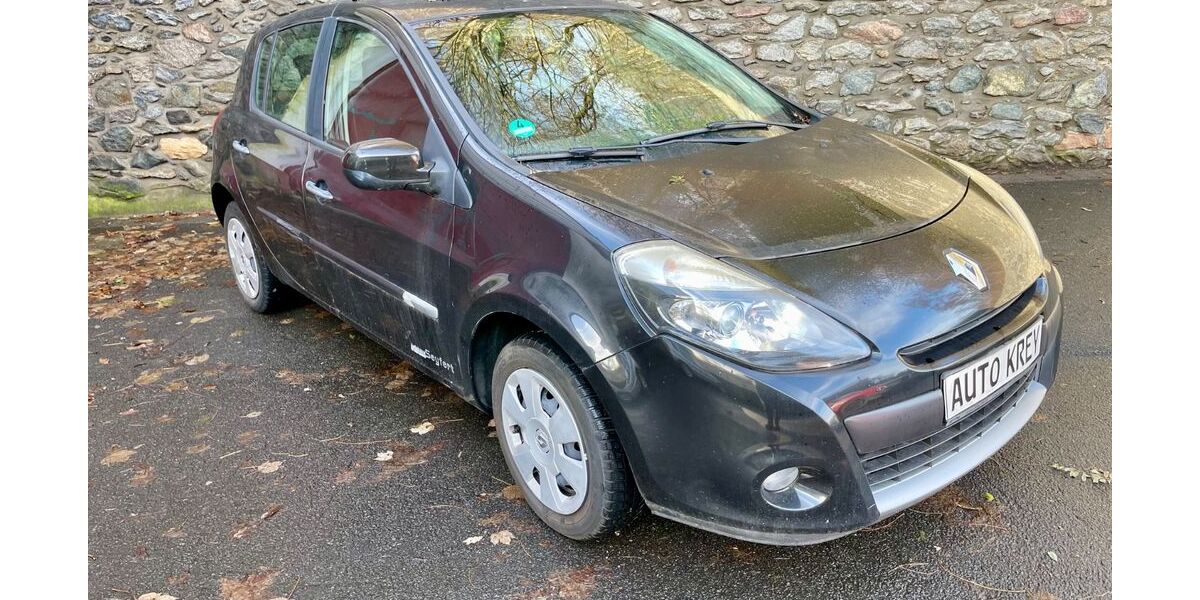 Renault Clio 155.000 km 3.200 &euro; Lautertal-Lautern 64686
