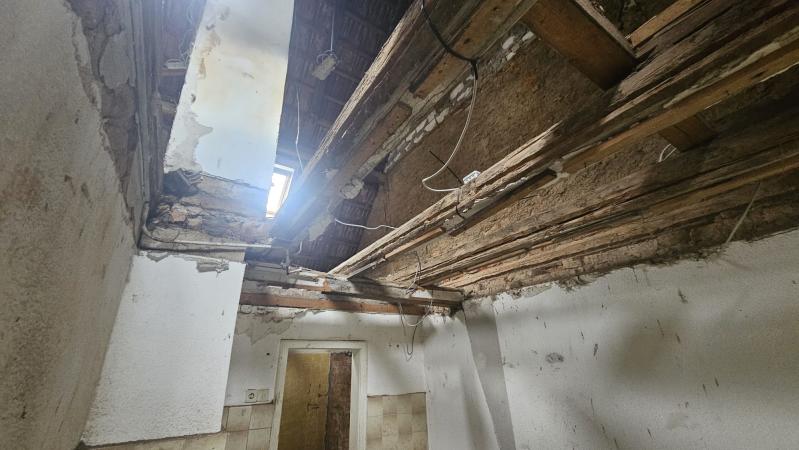 ObjNr:19720 - EFH sucht Handwerker - sanierungsbedürftiges kleines Haus in WeinheimBergstr - Einfamilienhaus Weinheim | Angebot:21480298