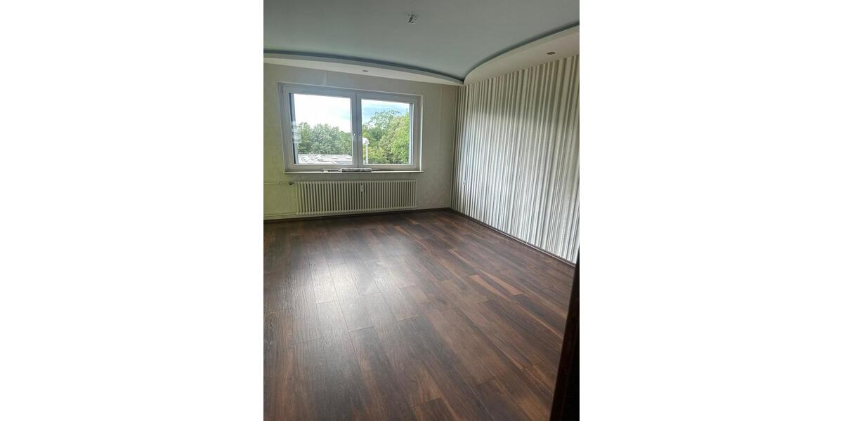 Etagenwohnung Ludwigshafen am Rhein Ludwigshafen-Oggersheim - 2 Zimmer, 55 m&sup2;, 155.000&euro; | Angebot:24563462