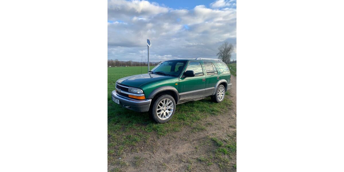 Chevrolet Blazer 192.000 km 6.250 &euro; Lorsch 64653