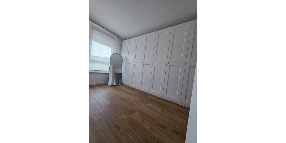 Reihenmittelhaus Laudenbach - 5 Zimmer, 141 m&sup2;, 599.000&euro; | Angebot:25870203