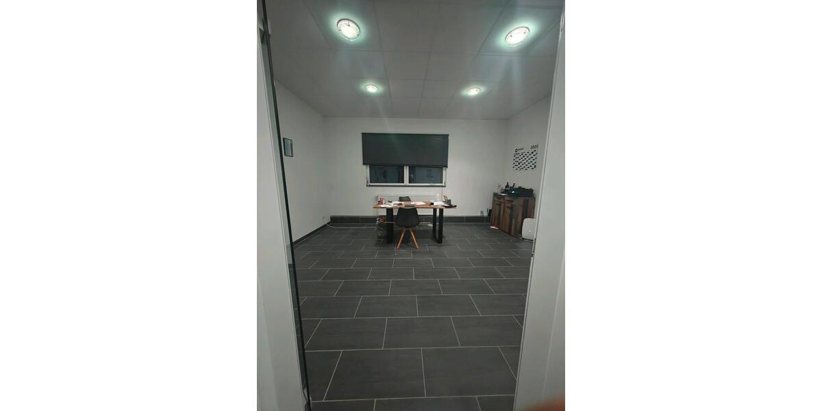 220 m² Büro- oder Praxisfläche im Herzen von Worms - sofort zimmer