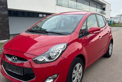 Hyundai ix20 62.000 km 7.600 &euro; Plankstadt 68723