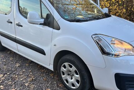 Peugeot Partner Tepee 312.000 km 4.699 &euro; Lingenfeld 67360