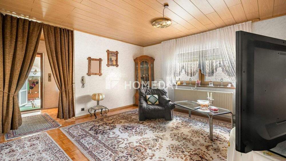 Zwei Wohneinheiten, ein Zuhause: charmantes Reihenhaus mit Anbau und vielseitigem Platzangebot in P 9 zimmer