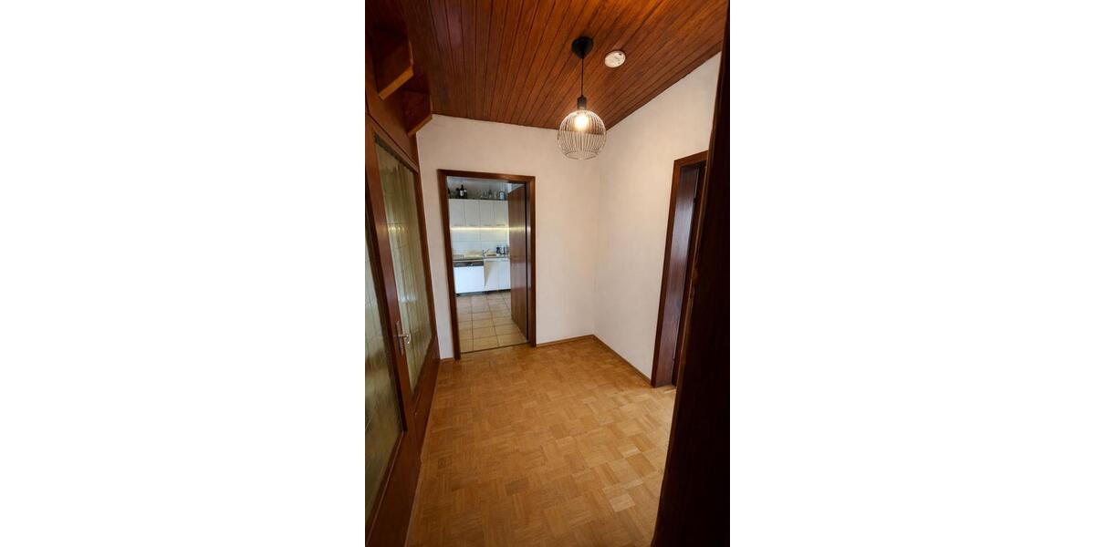 Etagenwohnung Lorsch - 3 Zimmer, 70 m&sup2;, 700&euro; | Angebot:26272080