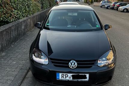 VW Golf 215.000 km 2.050 &euro; Schifferstadt 67105