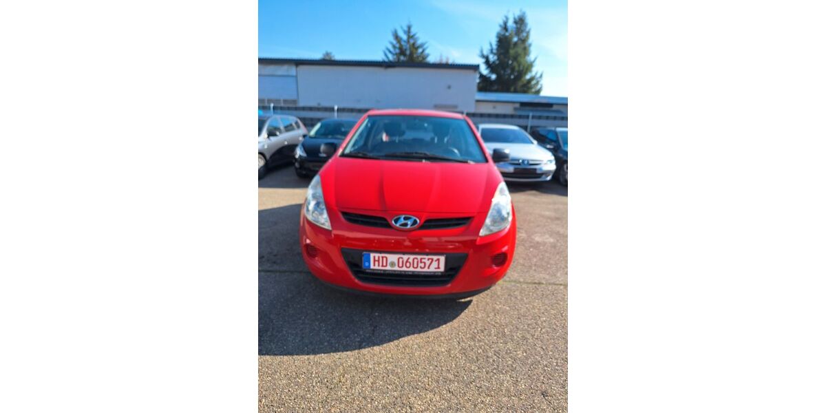 Hyundai i20 220.000 km 1.700 &euro; Reilingen 68799