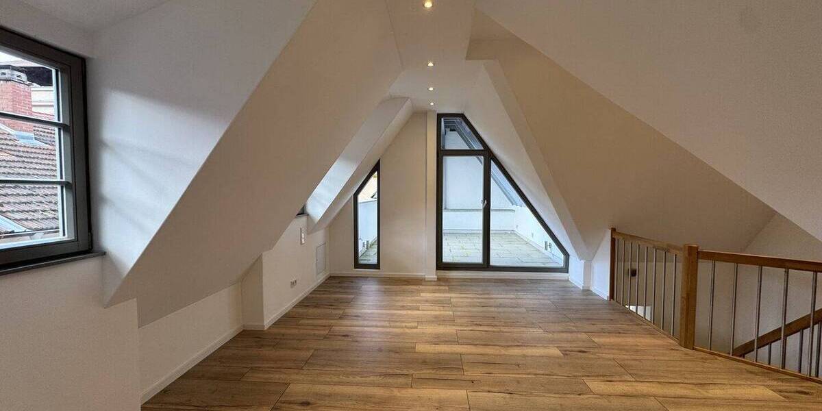 Einfamilienhaus Weinheim - 7 Zimmer, 196 m&sup2;, 2.995&euro; | Angebot:26833737