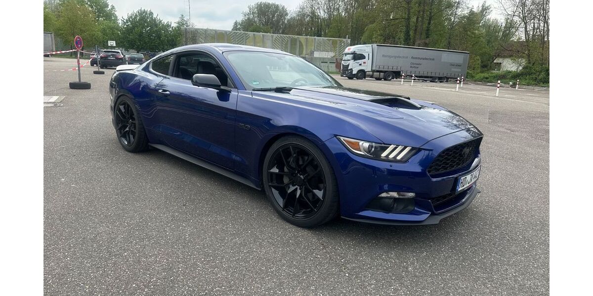 Ford Mustang 77.000 km 28.500 &euro; Wiesloch 69168
