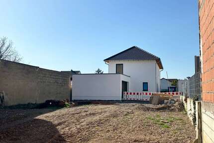 Haus Ruchheim Ludwigshafen-Ruchheim - 5 Zimmer, 140 m&sup2;, 499.500&euro; | Angebot:27685207