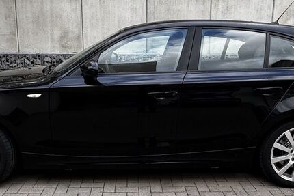 BMW 118 195.826 km 3.400 &euro; Brühl 68782