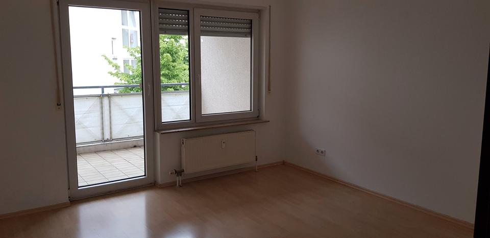 Etagenwohnung Laudenbach - 3 Zimmer, 77 m&sup2;, 280.000&euro; | Angebot:26162944