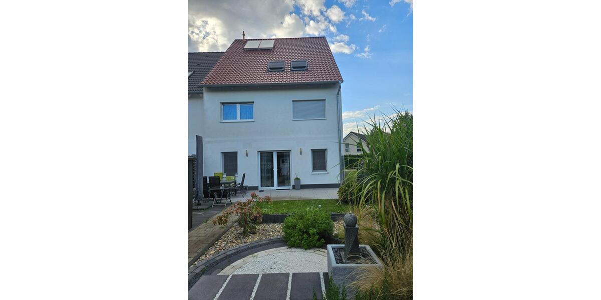 Reihenhaus Schifferstadt - 6 Zimmer, 209 m&sup2;, 660.000&euro; | Angebot:25102036