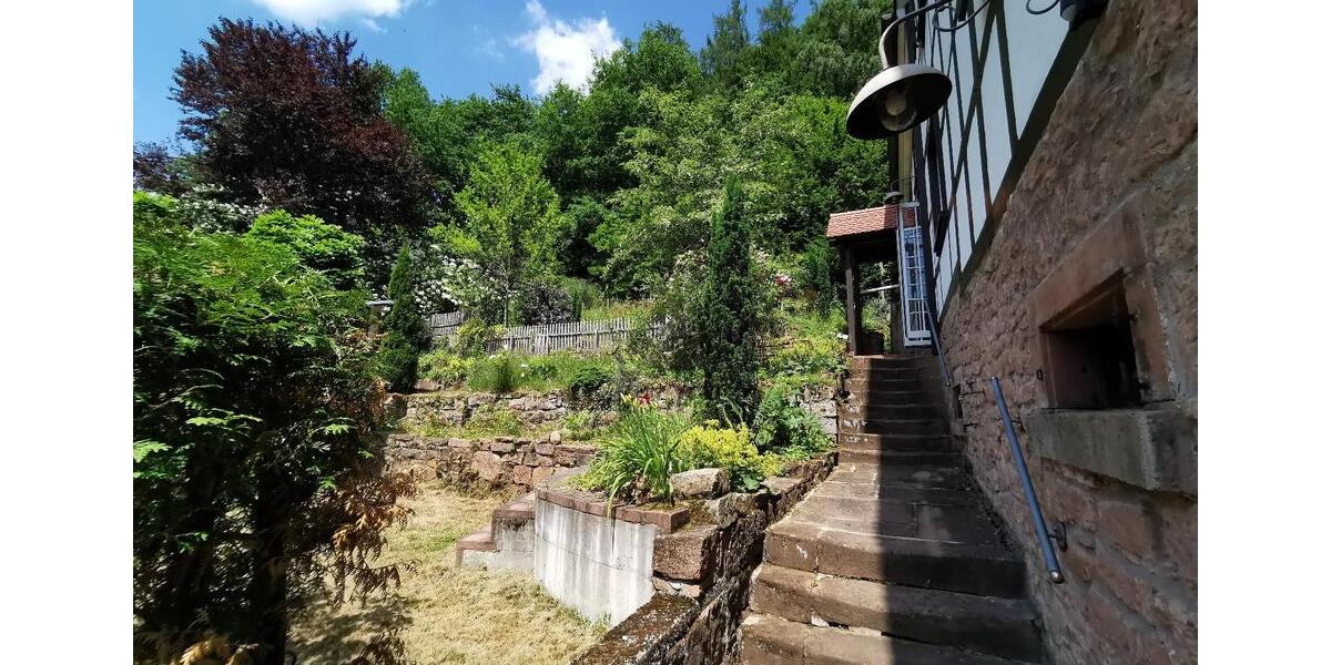 Historisches Forsthaus Odenwald Alleinlage Bauernhaus Ferienhaus zimmer