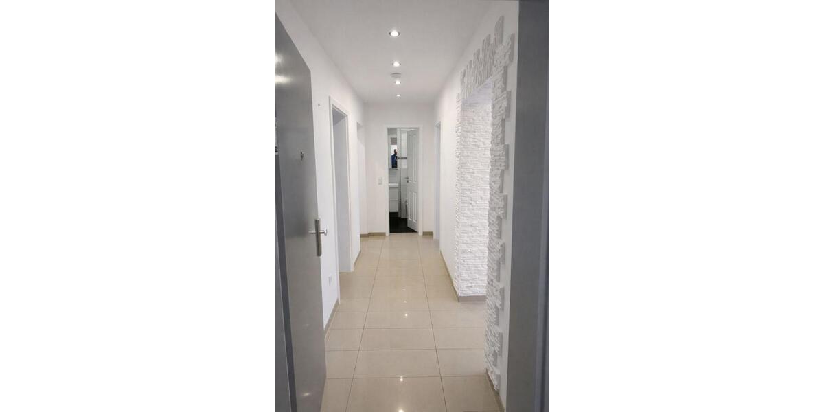 Renovierte 3-Zimmer-Wohnung mit Balkon & Stellplatz Mannheim 3 zimmer