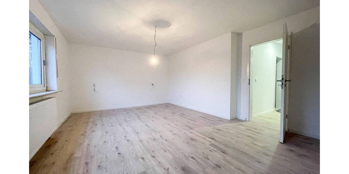 Doppelhaushälfte Mannheim Gartenstadt - 6 Zimmer, 152 m&sup2;, 1.885&euro; | Angebot:26092845